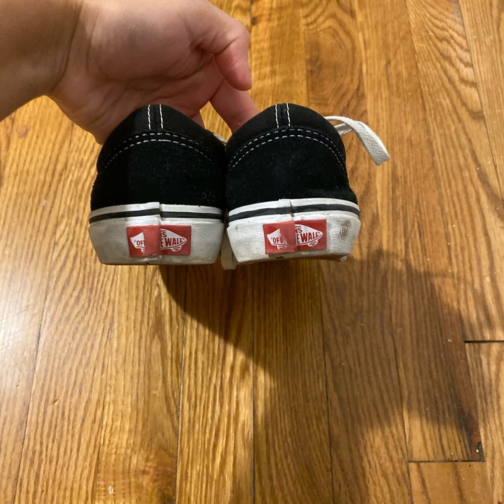 Shoes - Picture 3 of 6